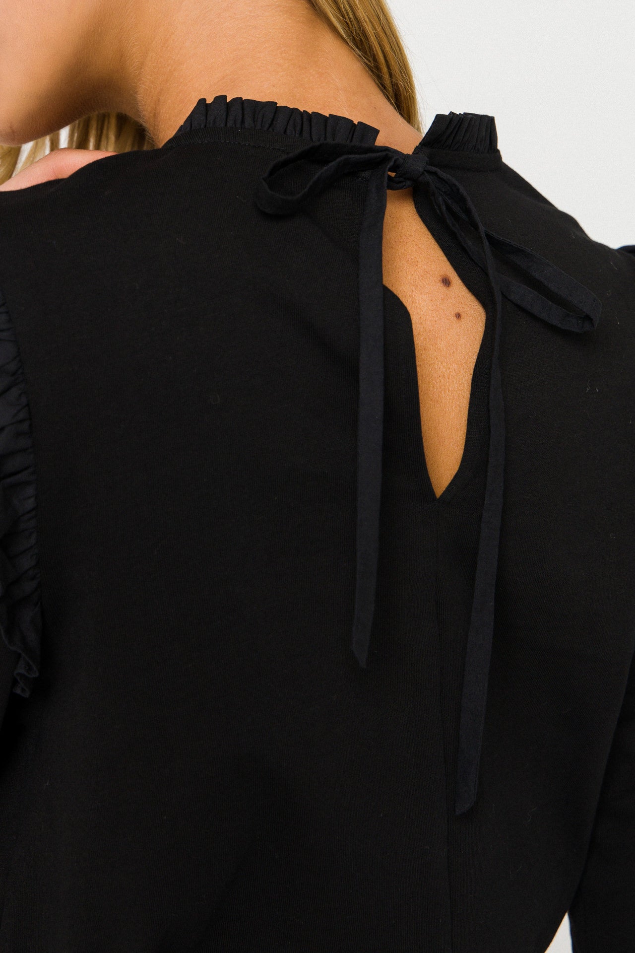 ENGLISH FACTORY - Women Knit Sweater - TOPS available at Objectrare