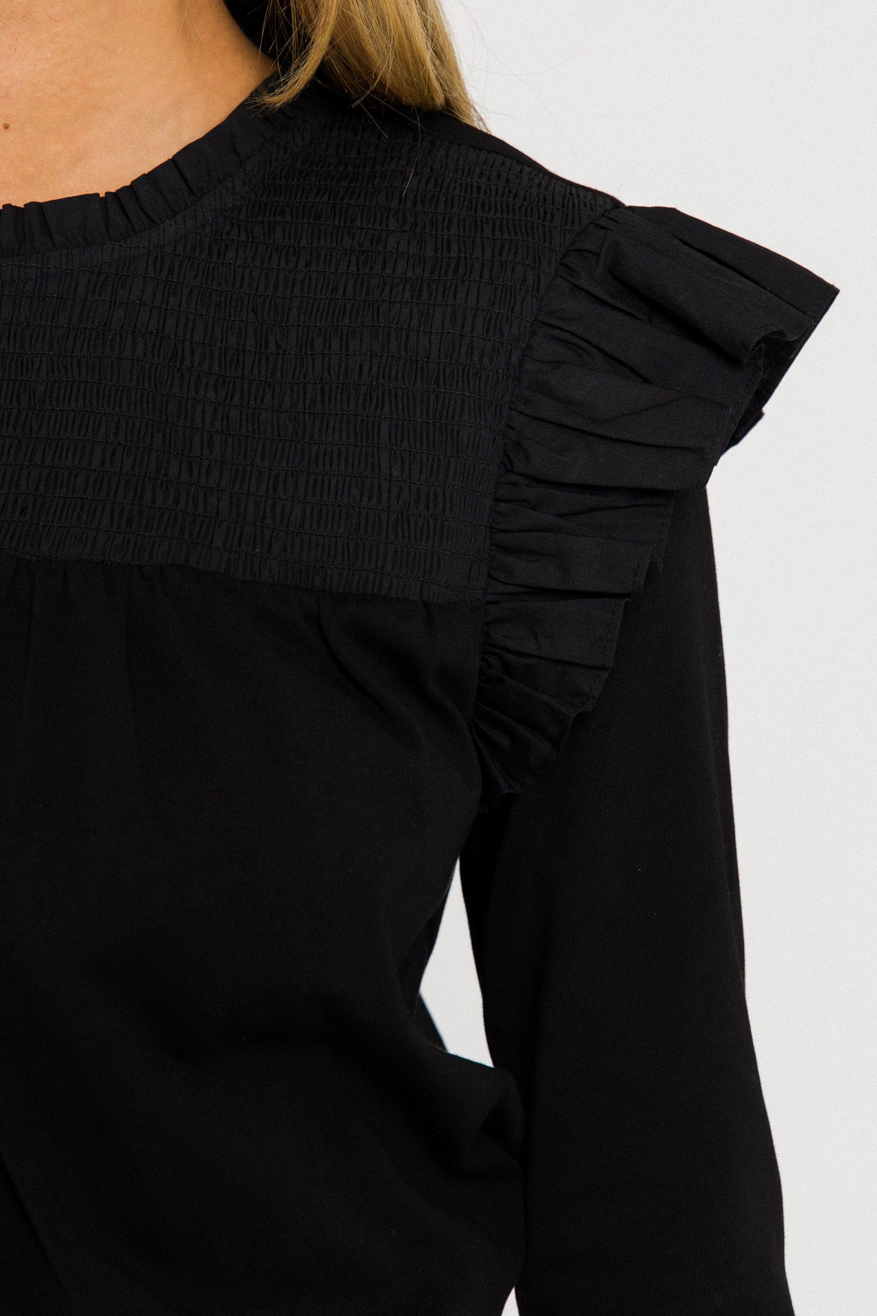 ENGLISH FACTORY - Women Knit Sweater - TOPS available at Objectrare