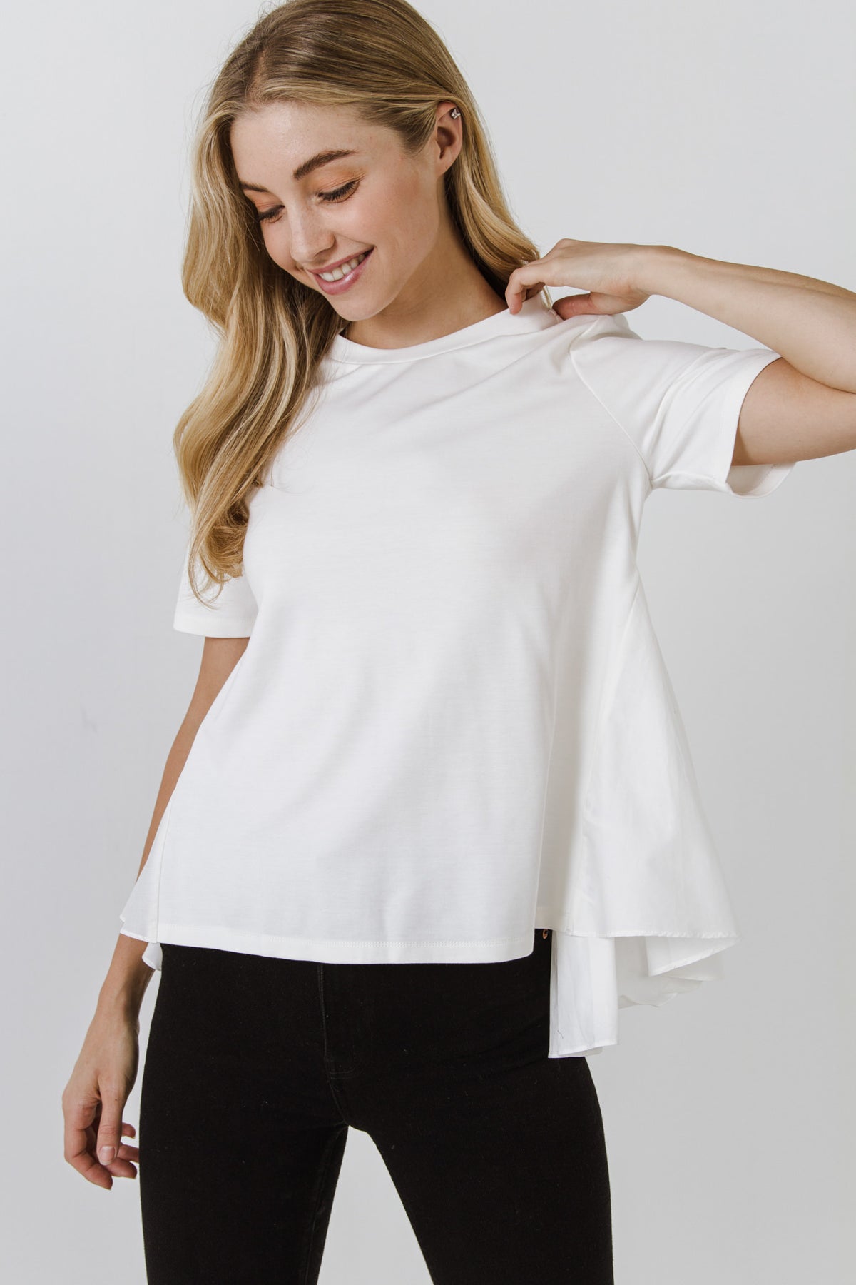 ENGLISH FACTORY - Relaxed Knit Short Sleeve With Contrast Detail - TOPS available at Objectrare
