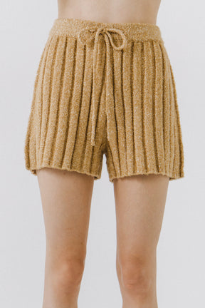 FREE THE ROSES - Knit Shorts - SHORTS available at Objectrare